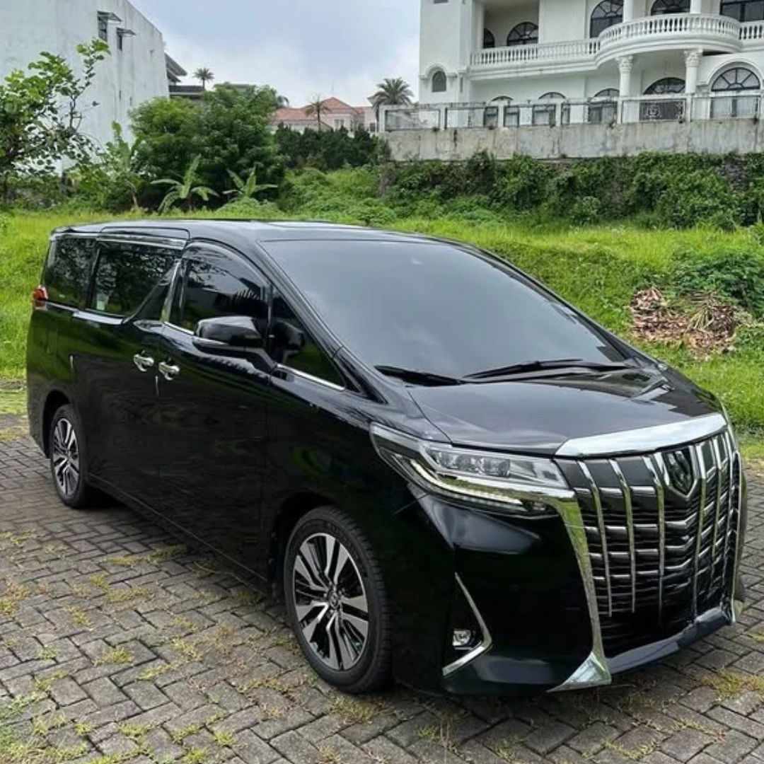 Sewa Mobil Alphard Transformer Malang 01