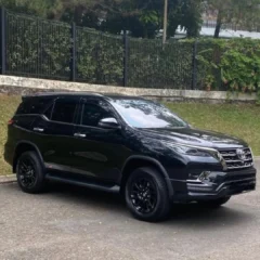 Sewa Fortuner VRZ Malang 02