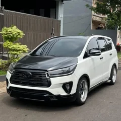 Sewa Mobil New Innova Reborn Malang 01