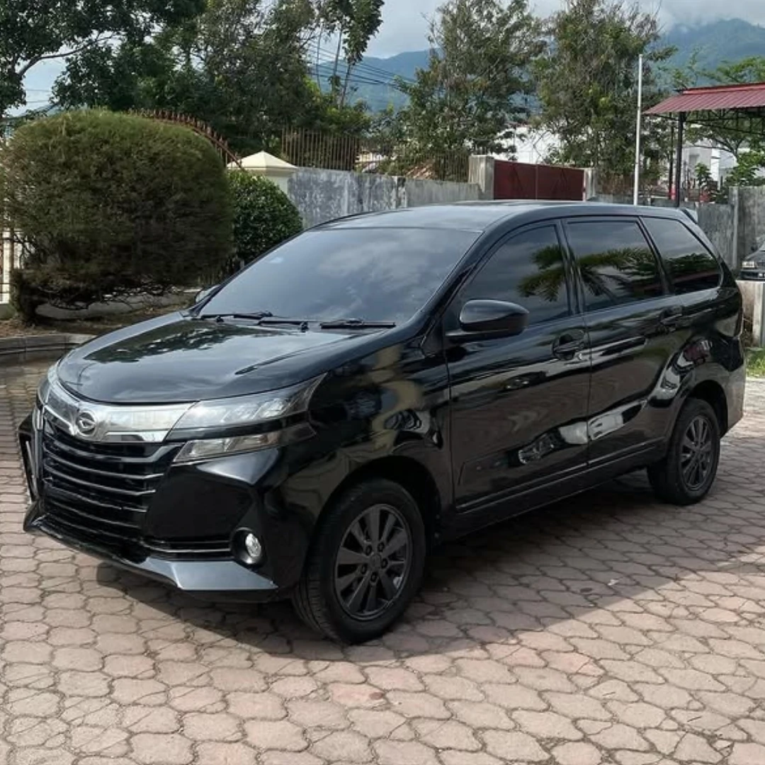 Sewa Mobil Xenia Facelift Malang 01