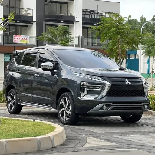 Sewa mobil Xpander Malang 01